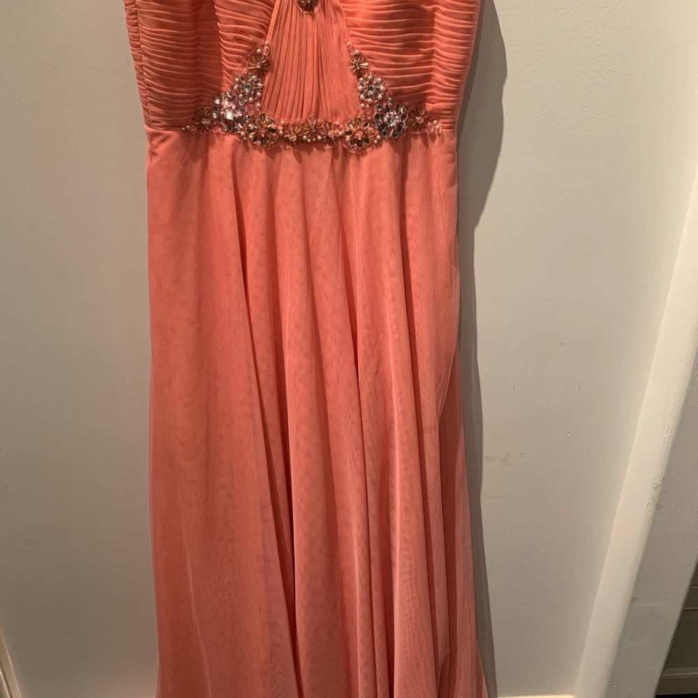 Gown - Picture 2 of 2